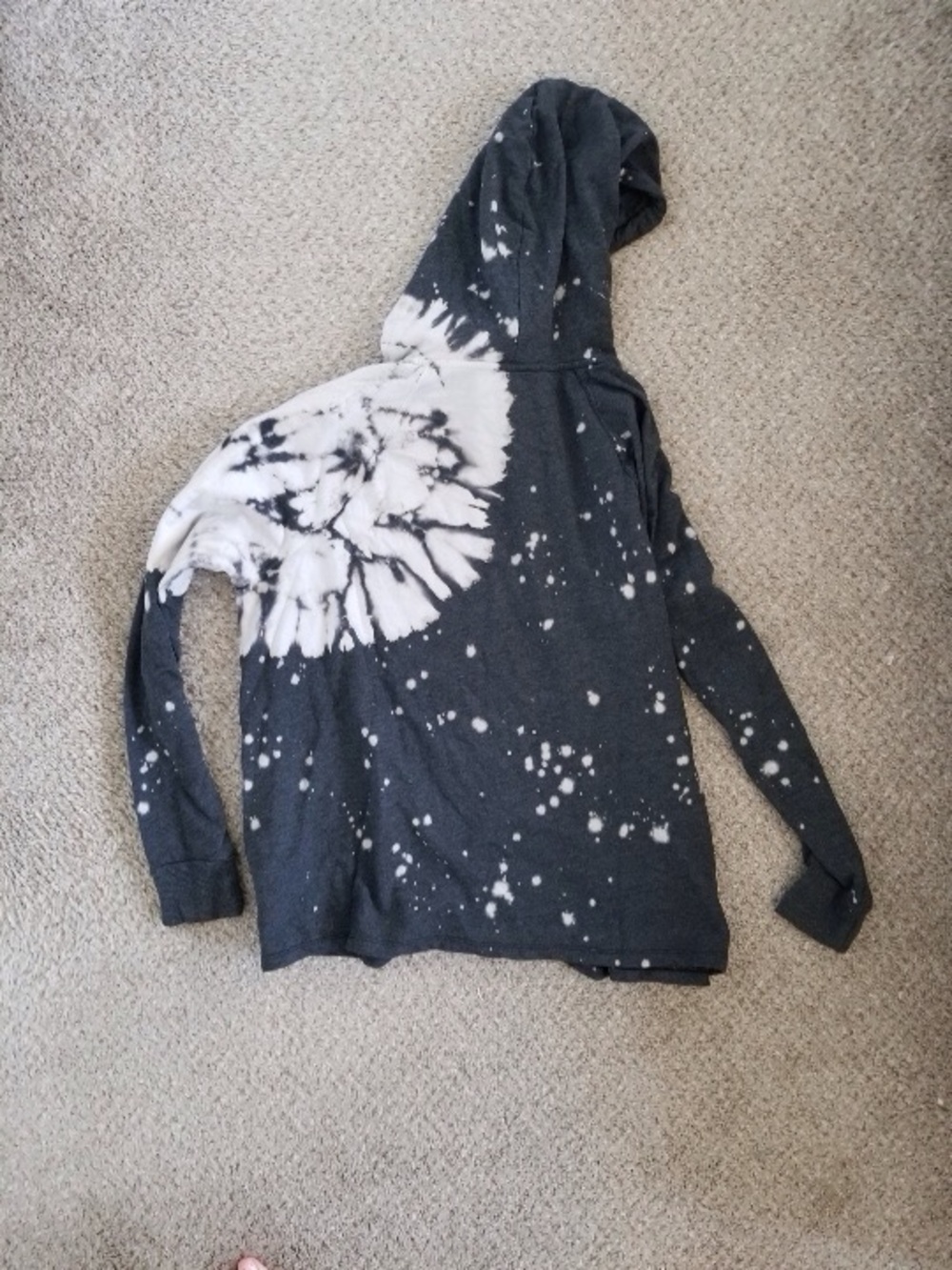 Torrid Black Splatter Hoodie tye dye NWT - Picture 6 of 10